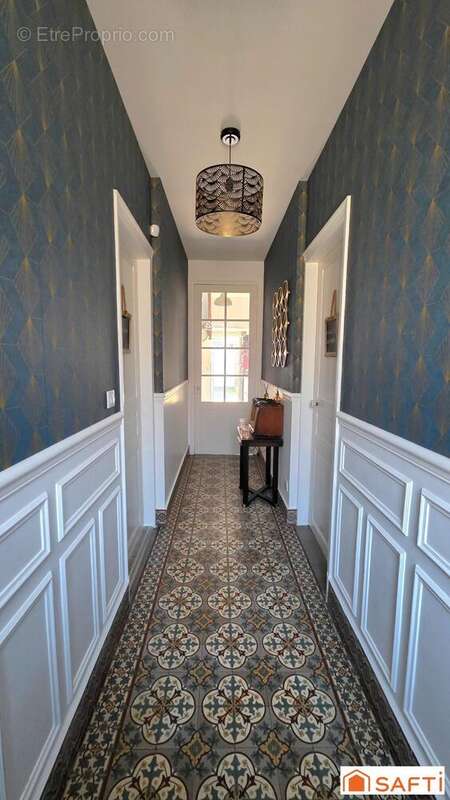 Photo 2 - Maison à SAINT-QUENTIN