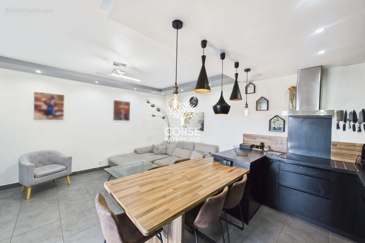 Appartement à PORTO-VECCHIO