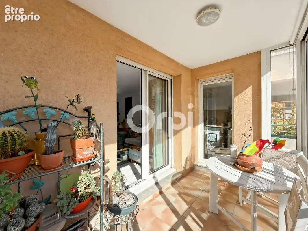 ** Appartement 3 pièces 66 m2 - terrasse et garage ** - photo 3