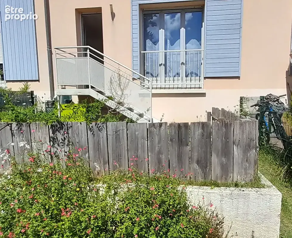 Maison à LIMOURS
