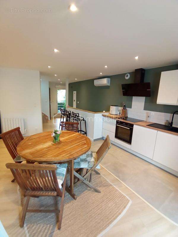 Superbe appartement t5 duplex de 2024  avec 3 chambres + 2 sdb+ grand jardin, en dernier etage - photo 6