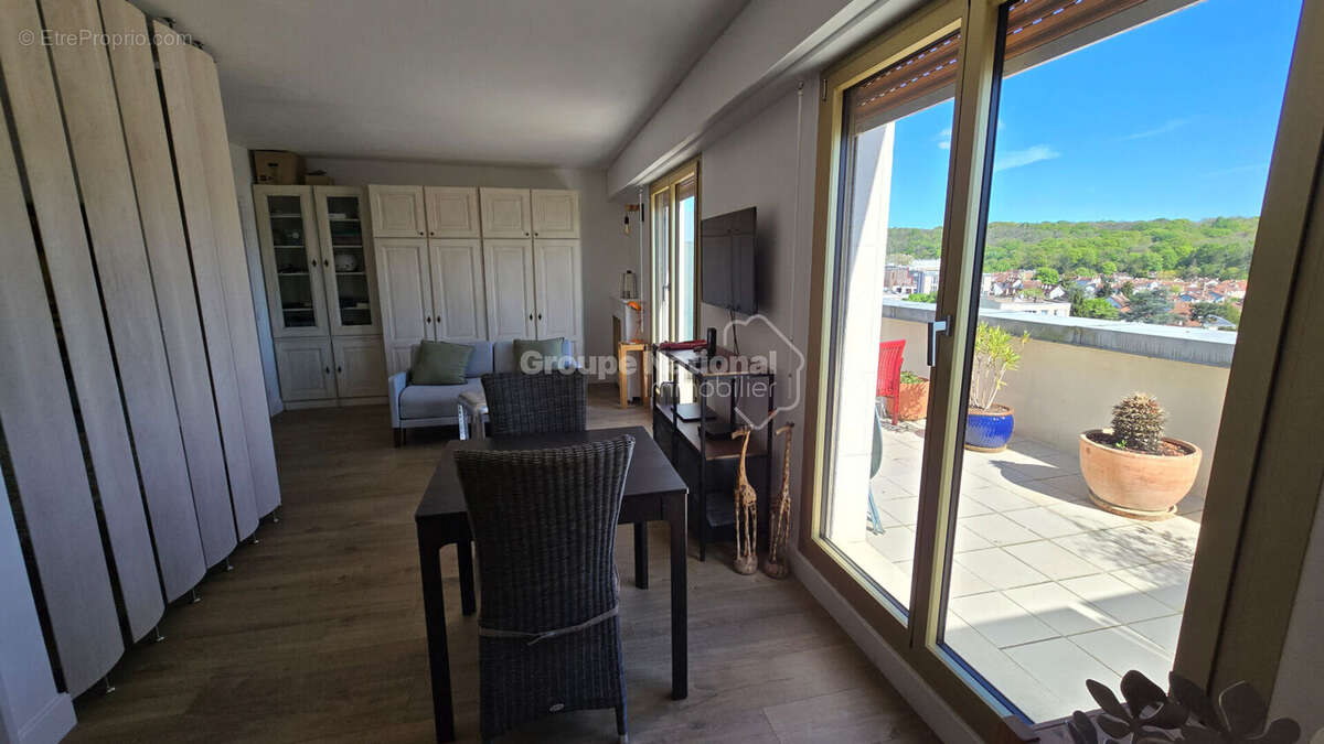 Appartement à VERSAILLES