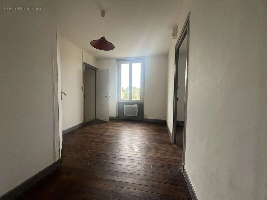 Appartement à VALDIVIENNE