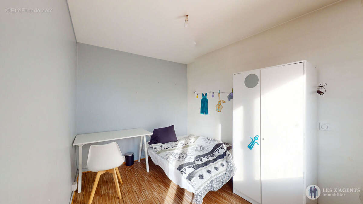 Appartement à SAINT-MARTIN-D'HERES