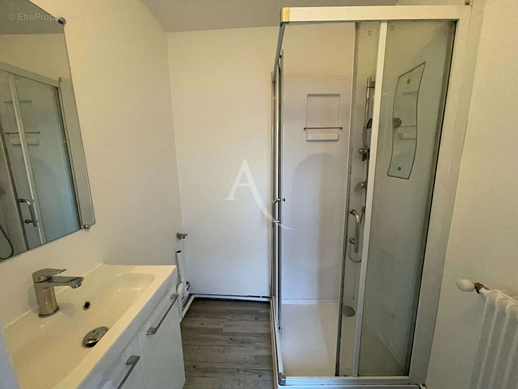 Appartement à AUVERS-SUR-OISE