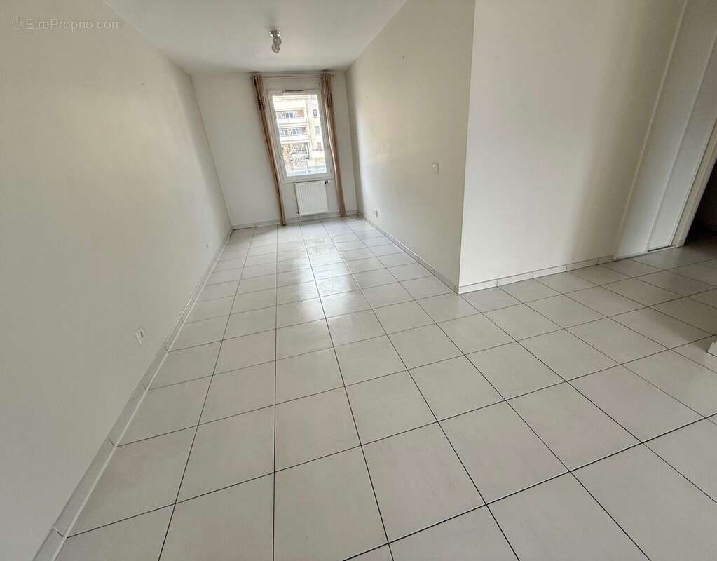 Appartement à MONTBONNOT-SAINT-MARTIN