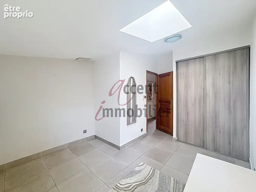 Mollégès, appartement 2 chambres avec terrasse - photo 5