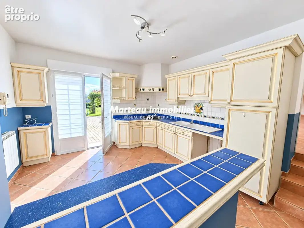 Maison Pruille L Eguille 6 pièce(s) 148.69m2 - photo 5