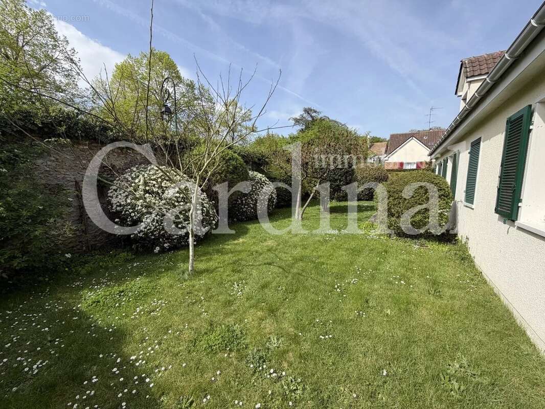 Maison à NOISY-LE-ROI