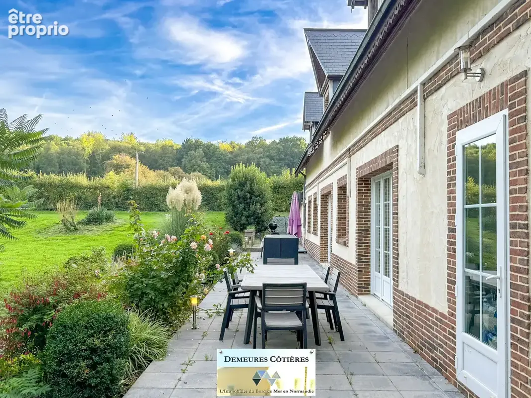 Propriete familiale et touristique de charme a 10 minutes de FECAMP - parc 8000 m2 - piscine - 6 chambres - photo 6