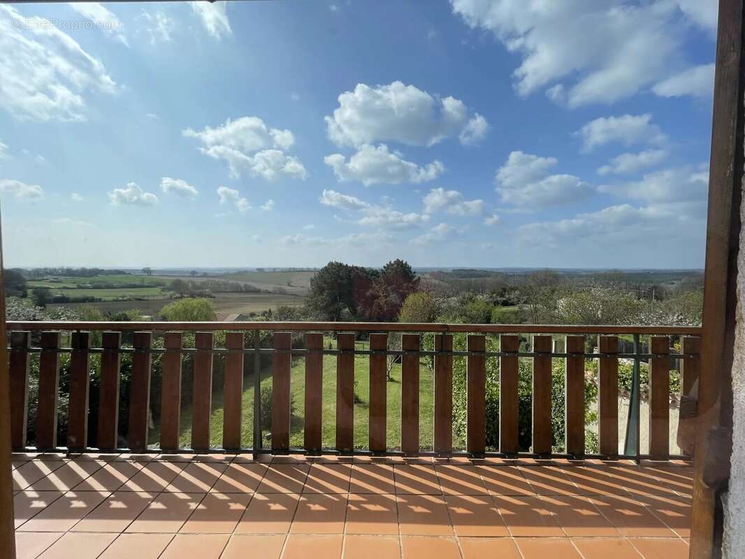 Appartement à XAINTRAILLES