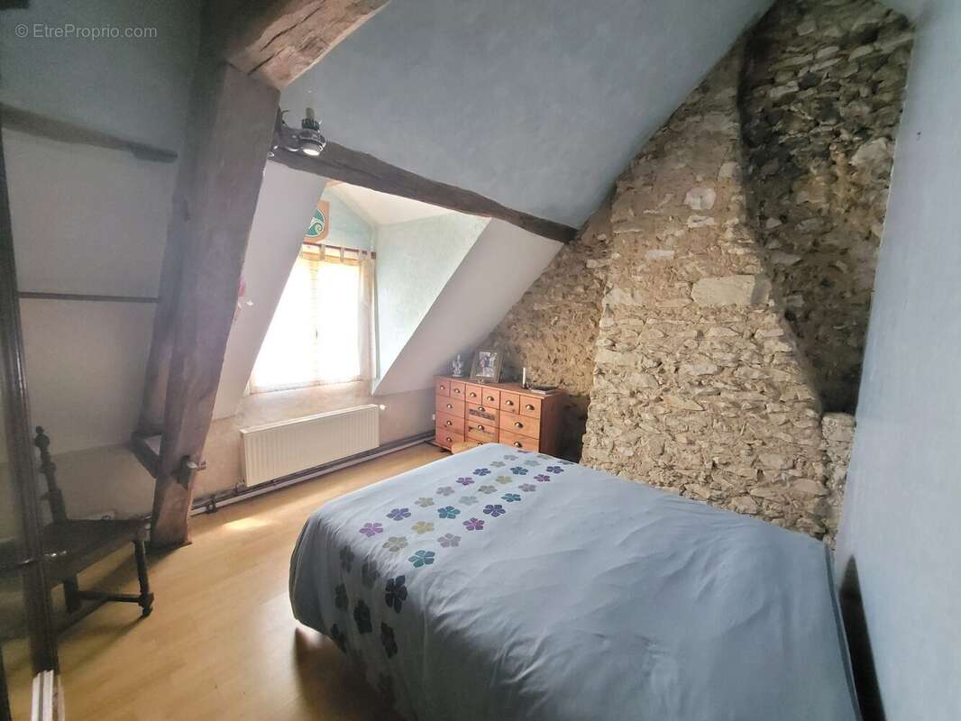 Maison à SAINT-MAURICE-SUR-HUISNE