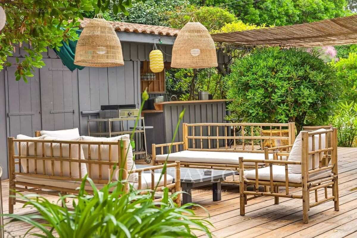 L'Herbe - superbe Villa bois Esprit cabane - John Taylor - photo 14