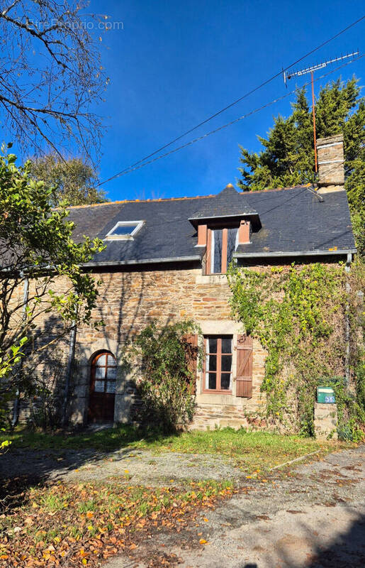 Maison à CLOHARS-CARNOET