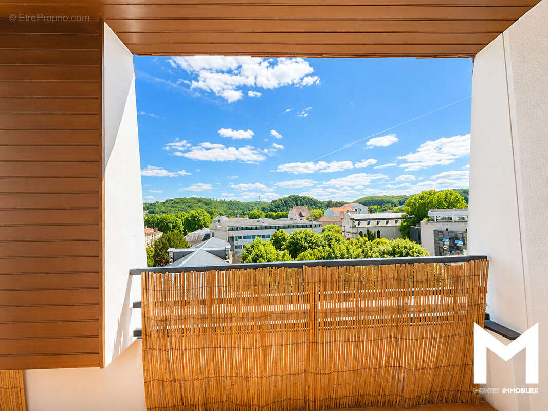 Périgueux hyper-centre superbe appartement t3 avec deux terrasses et garage double - photo 9