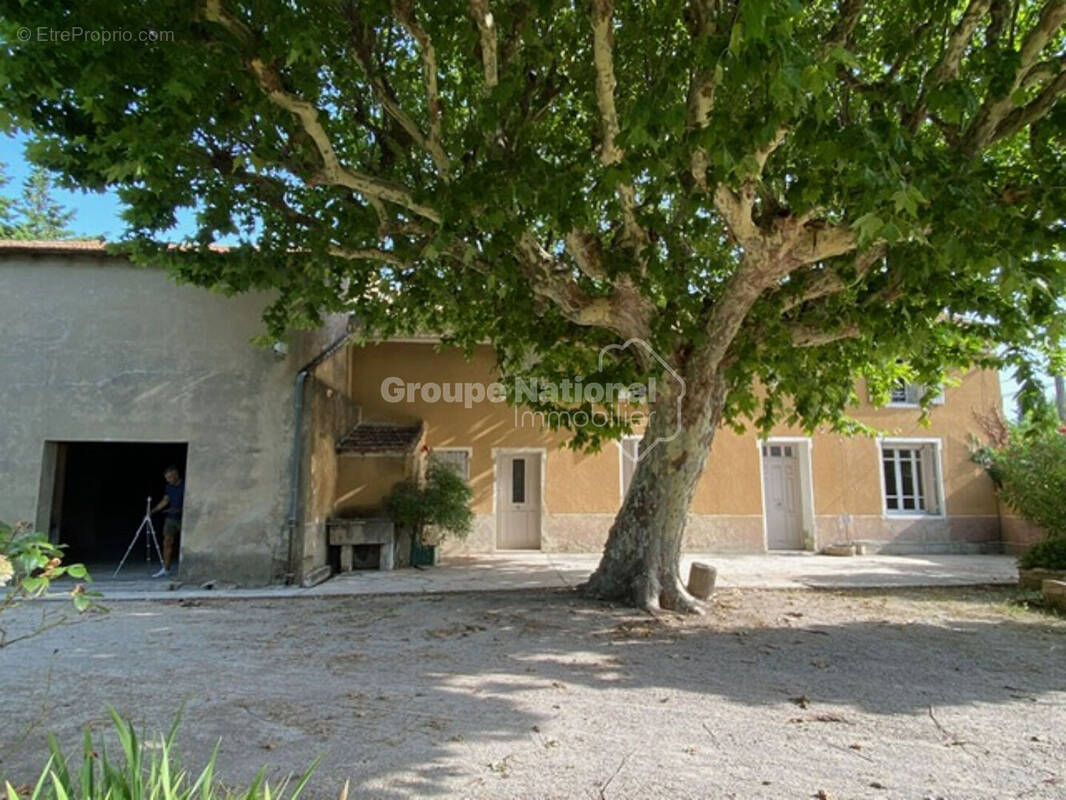 Maison à JONQUIERES