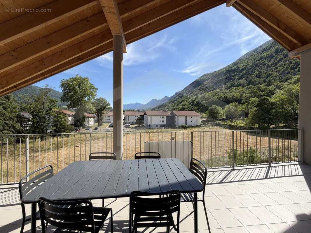 Appartement 4P+C 111m2 + 19m2 de terrasse - photo 7