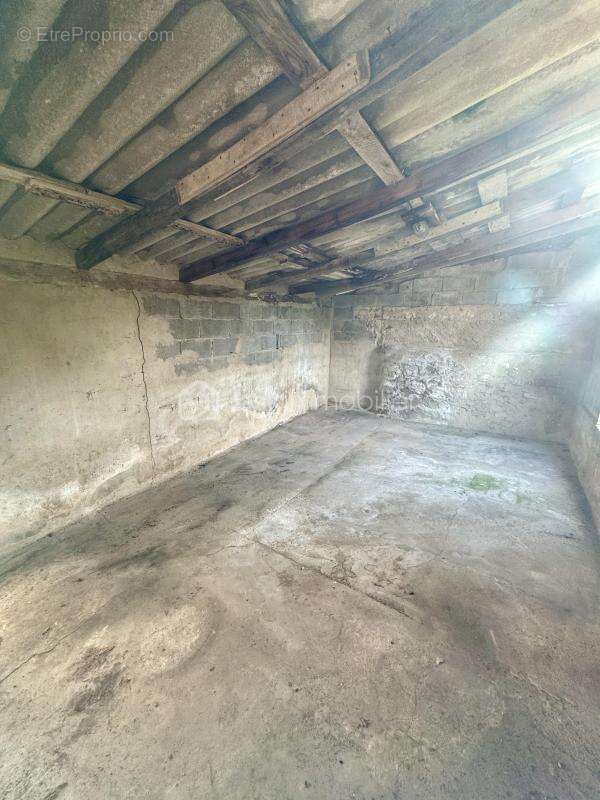 Maison à NARBEFONTAINE