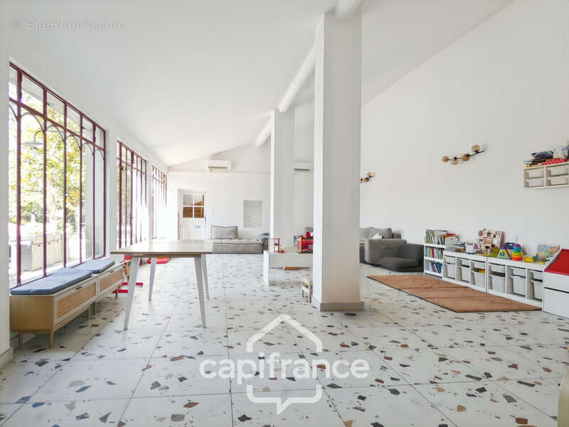 Maison à SAINT-GENIES-DE-COMOLAS