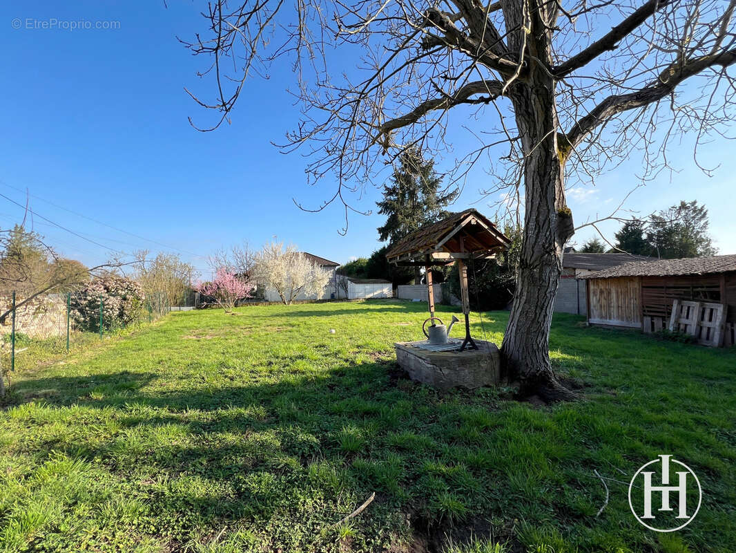 Maison à CHARENTON-DU-CHER