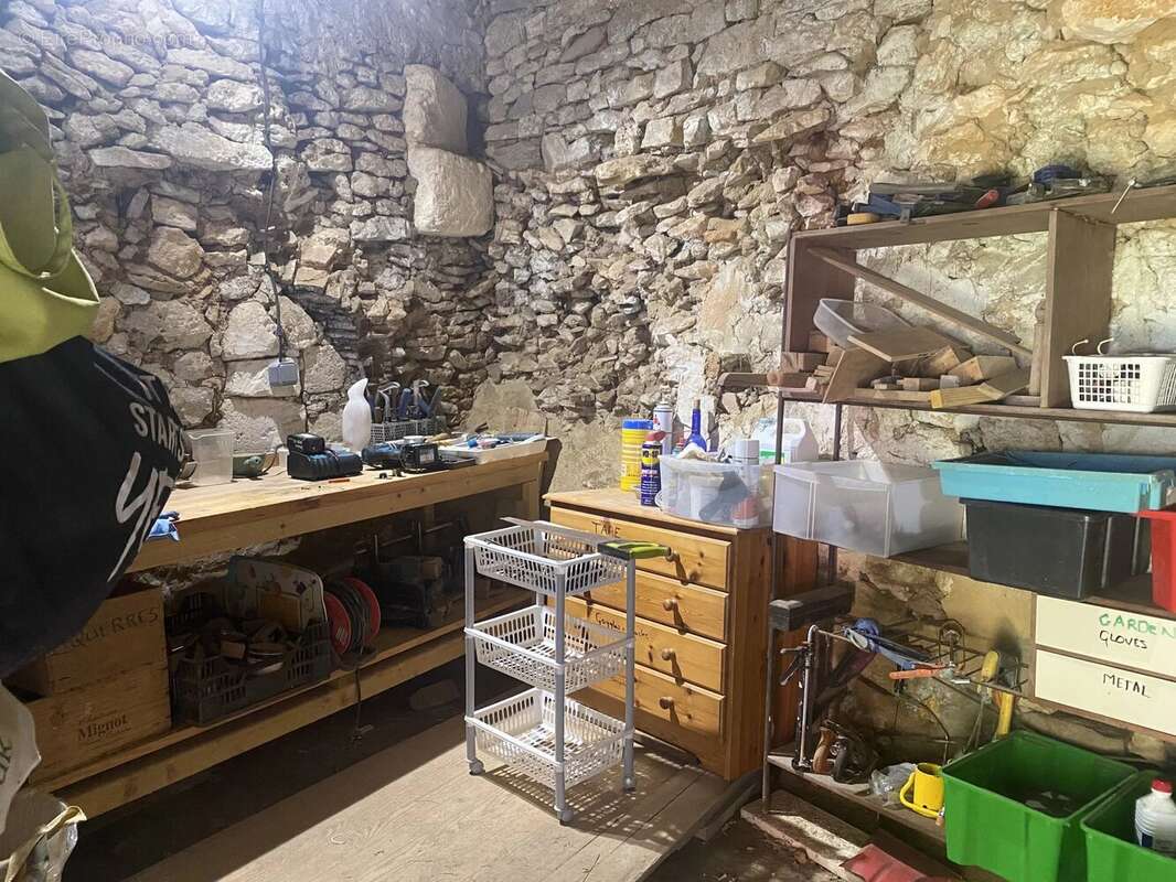 Maison à LA TOUR-BLANCHE