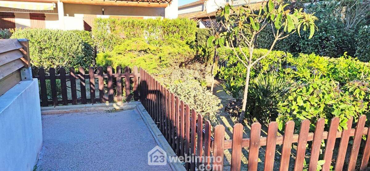 Les abords. - Appartement à SAINTES-MARIES-DE-LA-MER