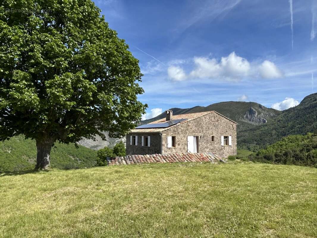 Maison à DIGNE-LES-BAINS