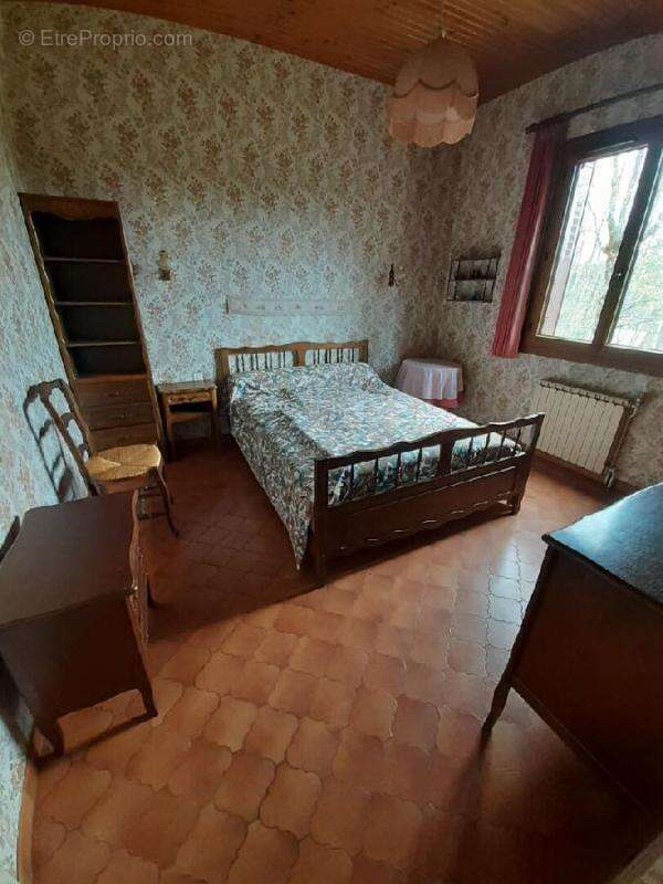 Maison à VERNEUIL-SUR-VIENNE