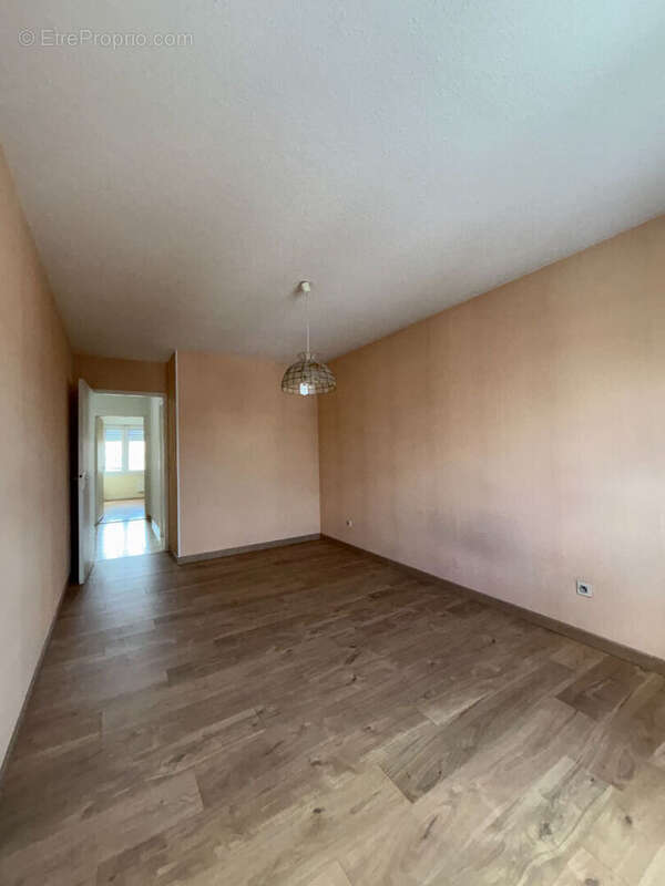 Appartement à BOURG-LES-VALENCE
