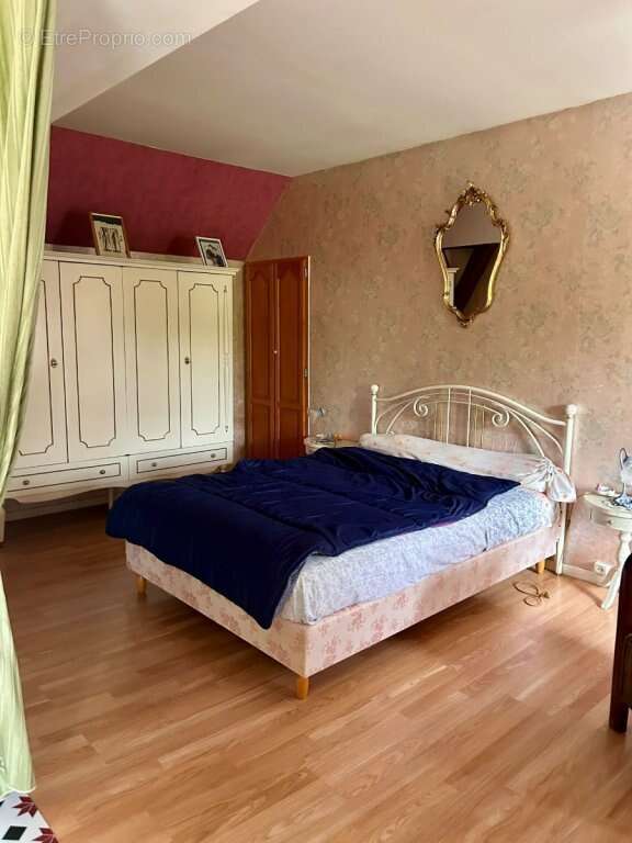 Maison à BONA