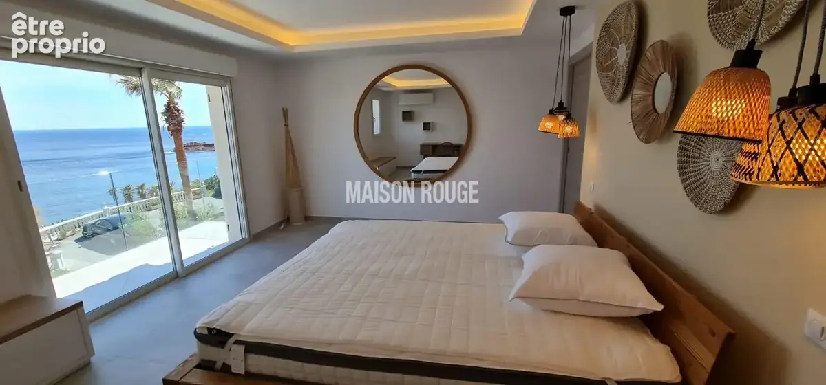 Saint-Raphaël : Villa contemporaine d'exception avec vue mer panoramique et piscine à débordement » - photo 18