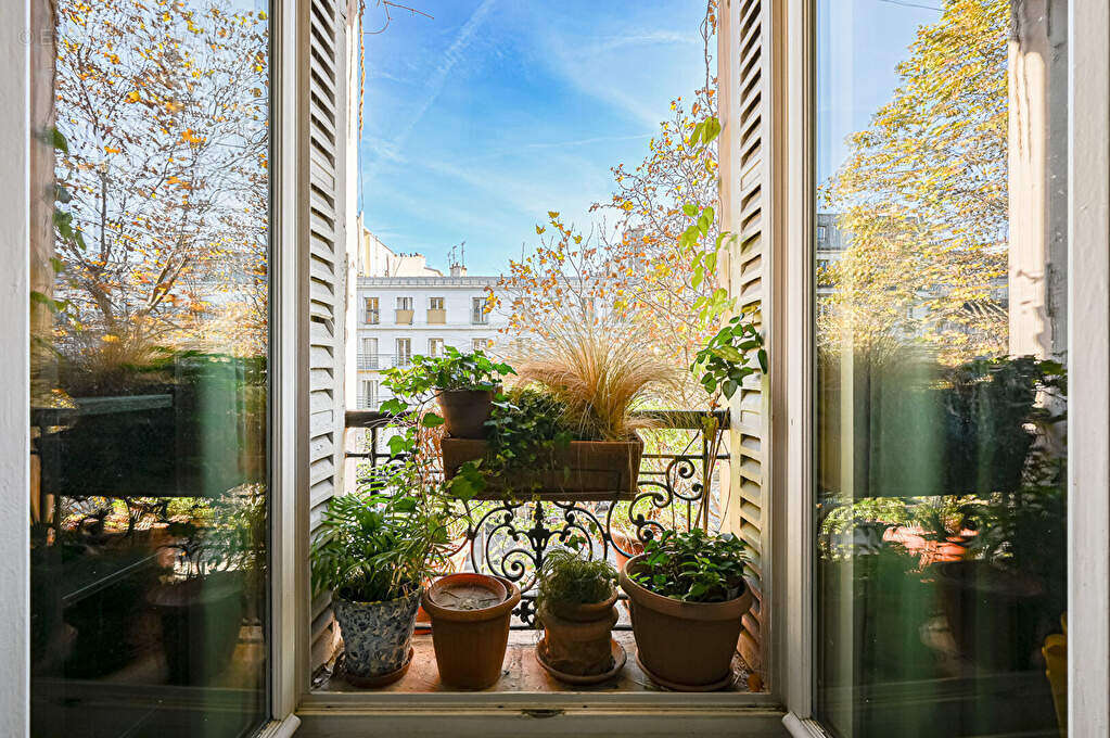 Appartement à PARIS-10E