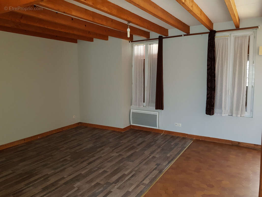 Maison à ROUILLE