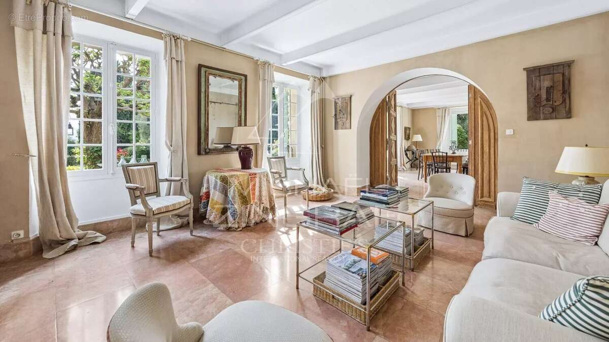 Maison à GRASSE