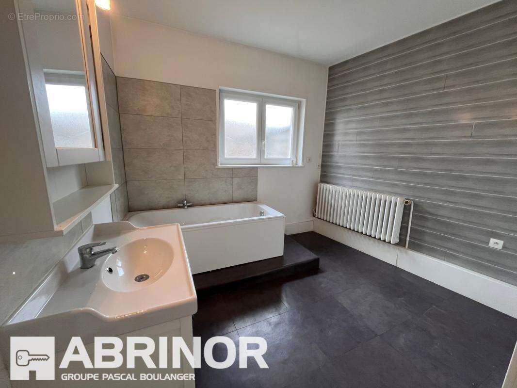 Maison à WATTIGNIES