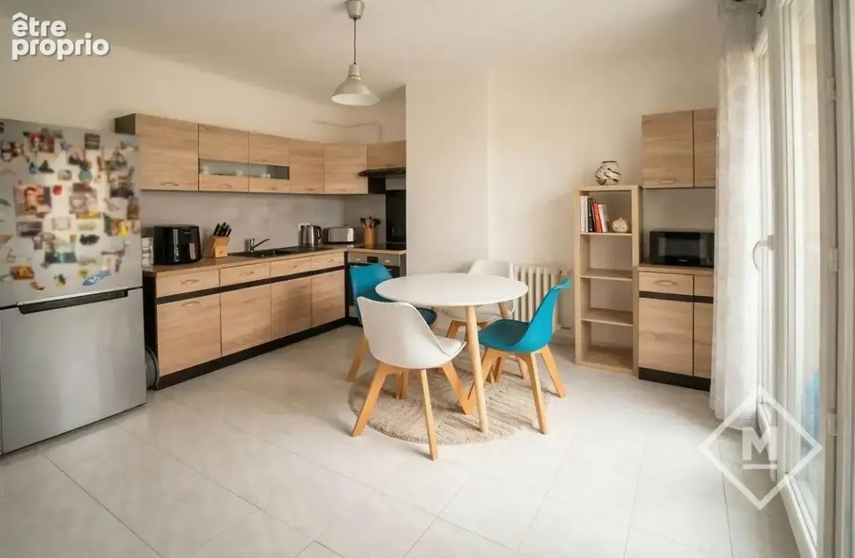 Vente bel appartemenet type 3 de 57m2 lumineux secteur baille 13005 Marseille - photo 2