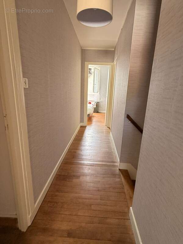 EN EXCLUSIVITE ! Pavillon de 95m² surélevé sur sous sol, rénové, sur terrain de 562m² 117 500 € - photo 32
