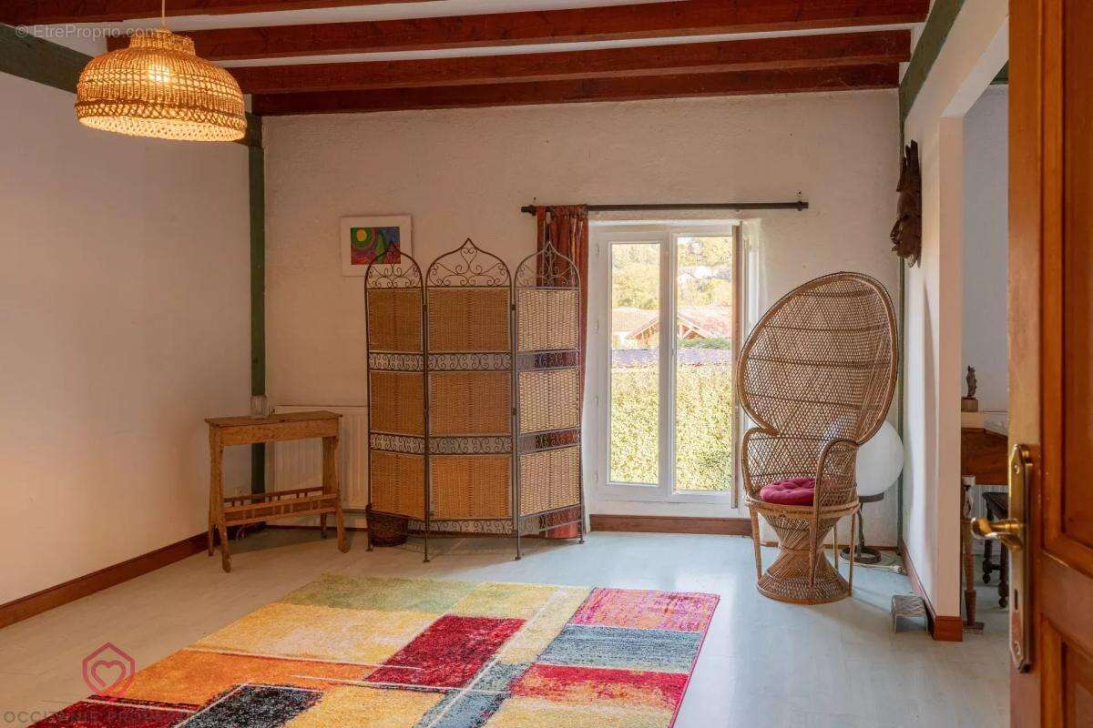 Maison à LABRUGUIERE