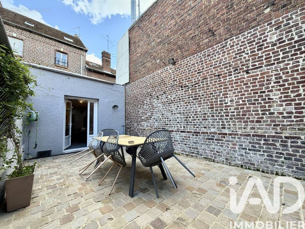 Photo 1 - Maison à BEAUVAIS