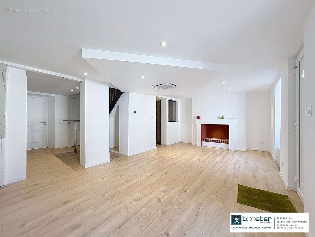 Maison à SAINT-YRIEIX-LA-PERCHE