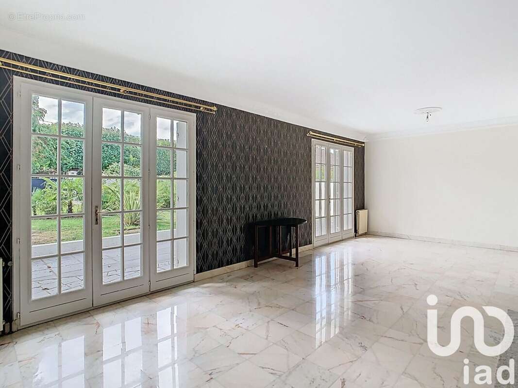 Photo 3 - Maison à VIGNEUX-SUR-SEINE