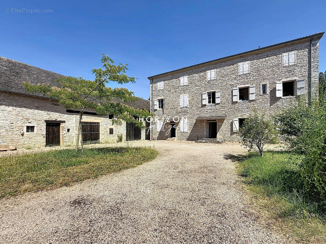 Maison à TOURNUS