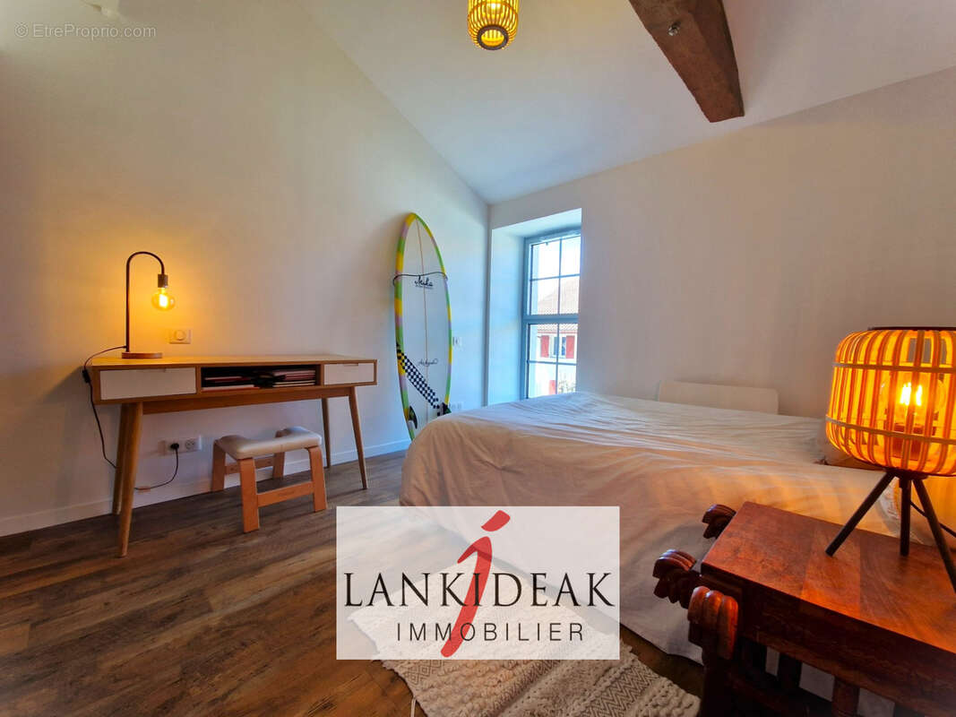 Appartement à USTARITZ