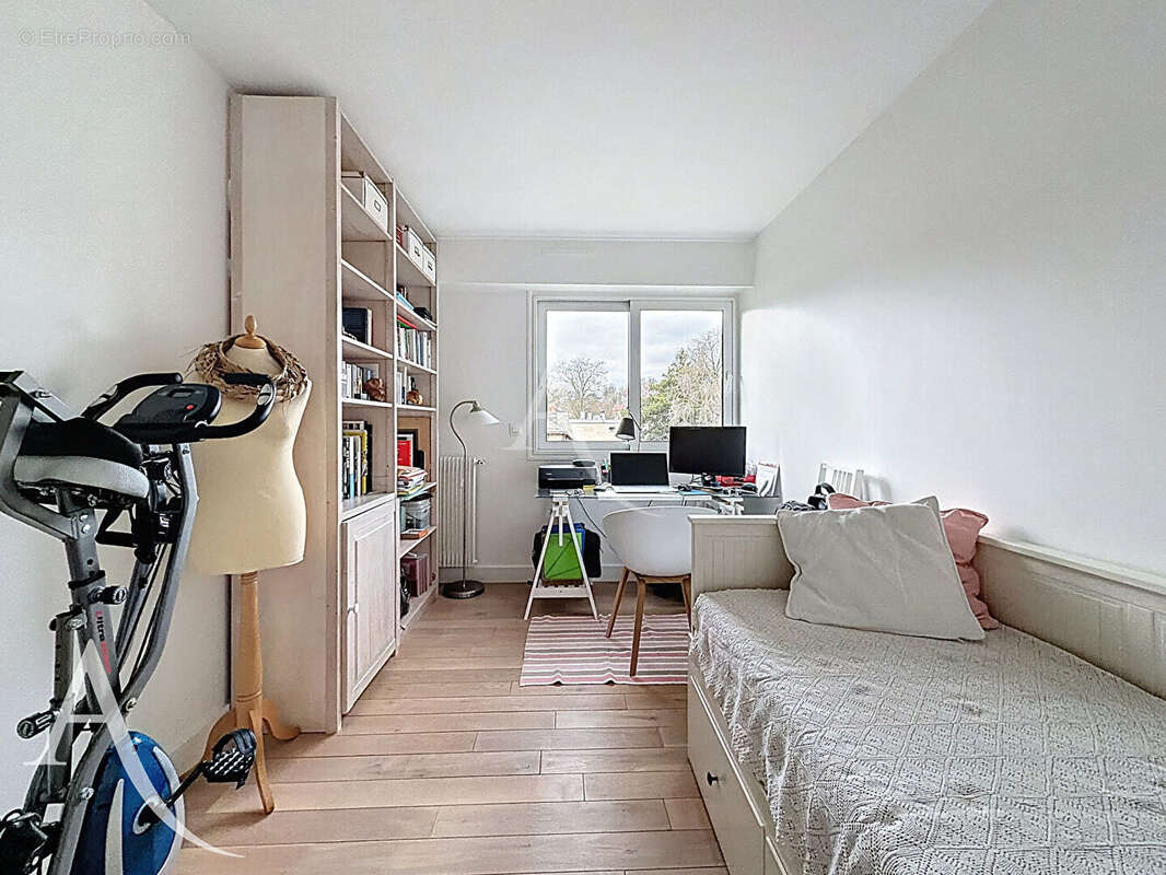 Appartement à GARCHES
