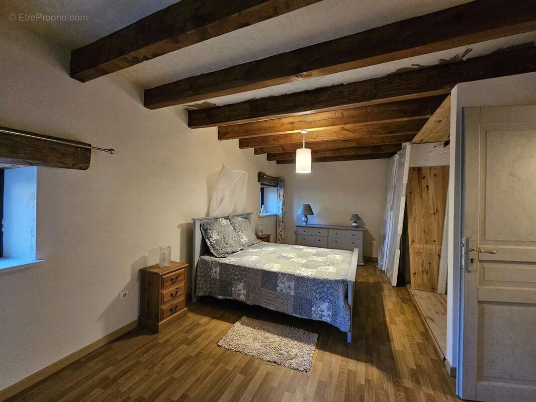 Maison à SAINT-MAURICE-DES-LIONS