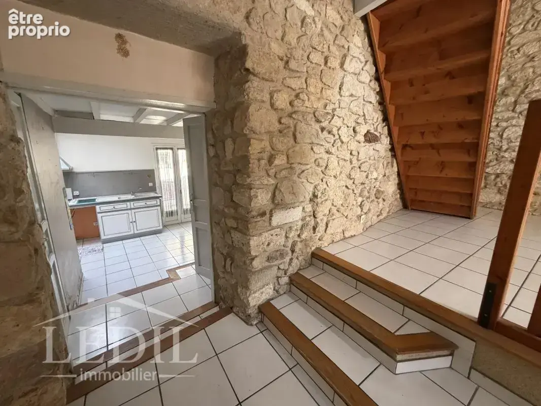 Maison de hameau avec jardin+grange non attenants - photo 4
