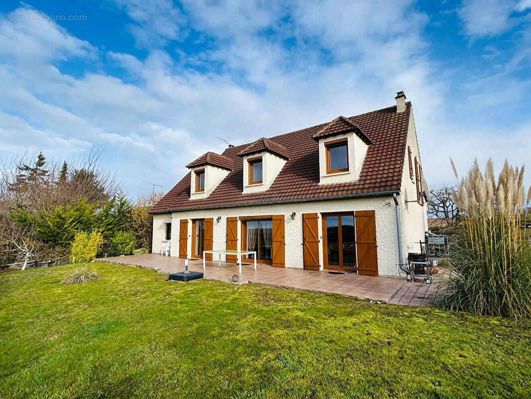 Maison à CHANGIS-SUR-MARNE