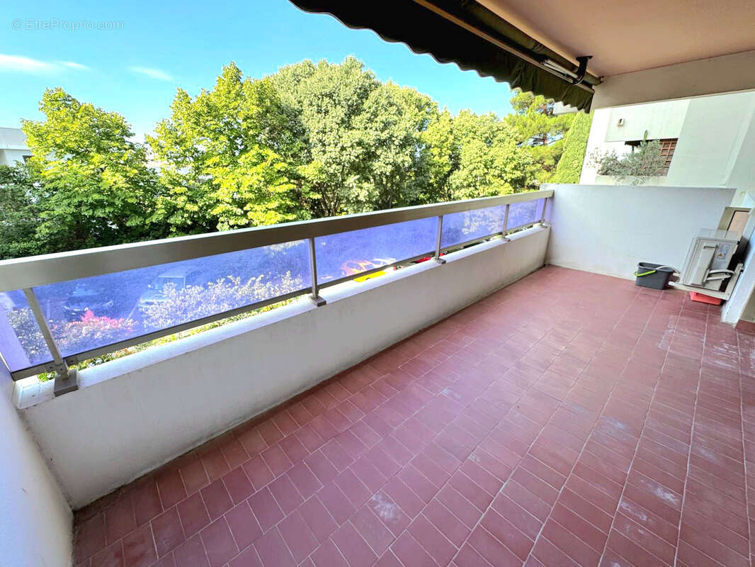 Appartement à MARSEILLE-9E