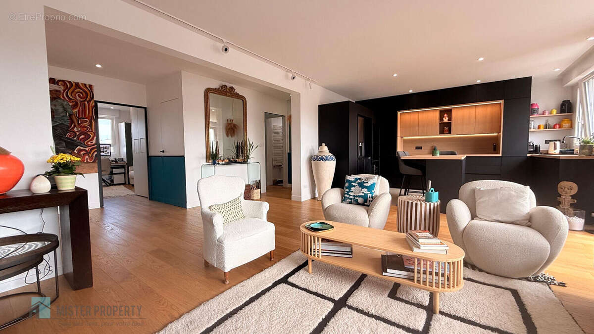 Appartement à RUEIL-MALMAISON