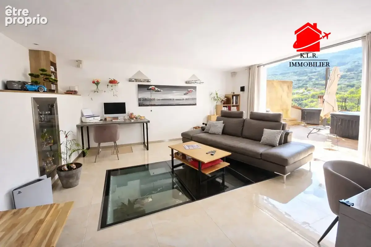 Maison 5 pièces 175 m² à vendre à Carros (06510) - photo 2